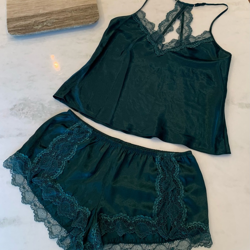 🌱Sexy Satin Jammies🌱